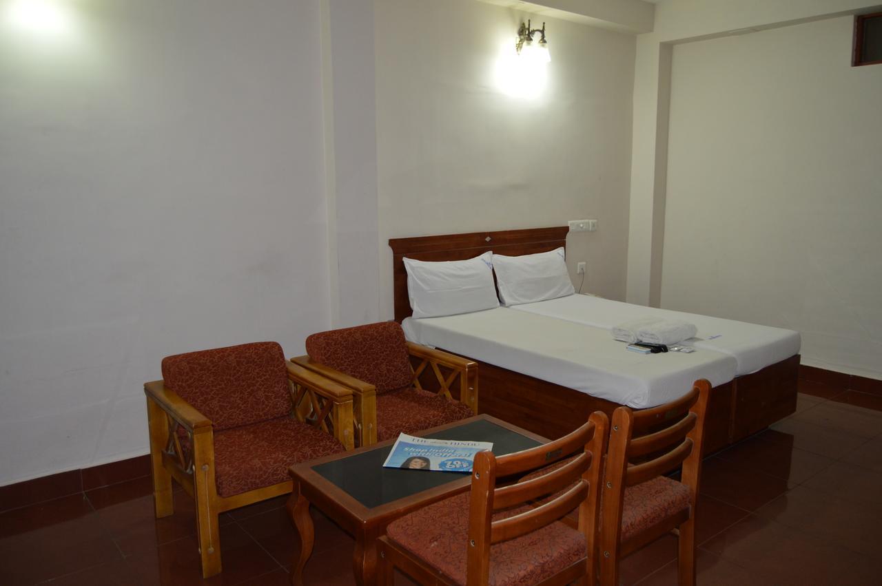Shalimar Metro Hotel Kochi Exterior photo